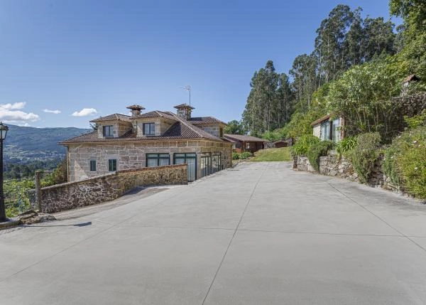 GCG-Arbo-38-64b1918c4fa80