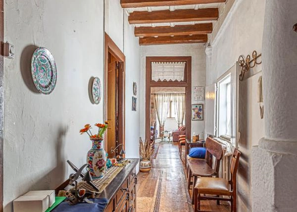 Ferreira-de-Panton-47-64b185ac5f4ca