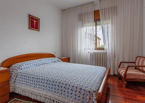 Ferreira-de-Panton-62-64b185e80376c