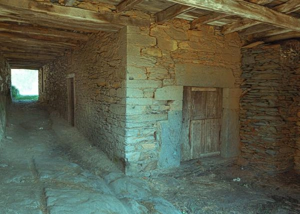 Argul-29-interior-house