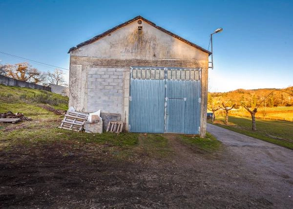 Castroverde-10-exterior pajar