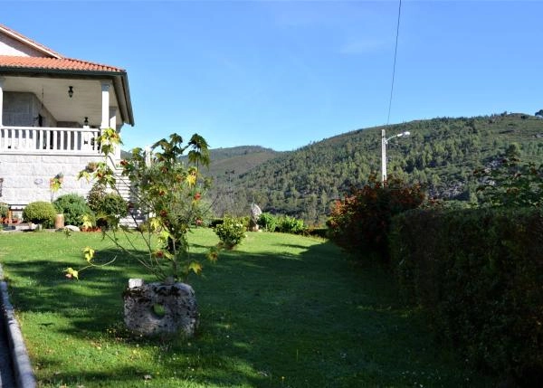 DSC-7868-64f097b054b68