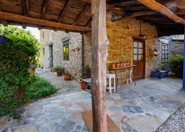 GCH-1353-Exteriores-43-alpendres 