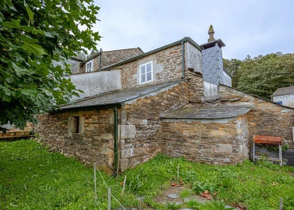 2 parte trasera de casa