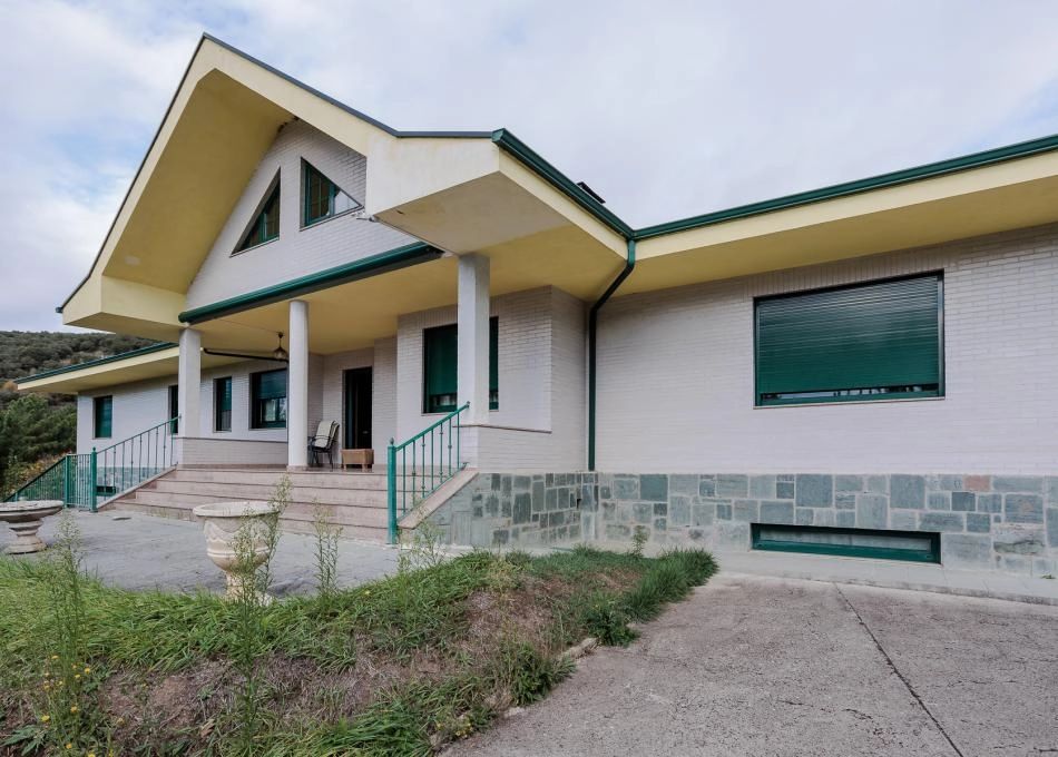 GCH-Barosa-15-64b10fa9edb9d