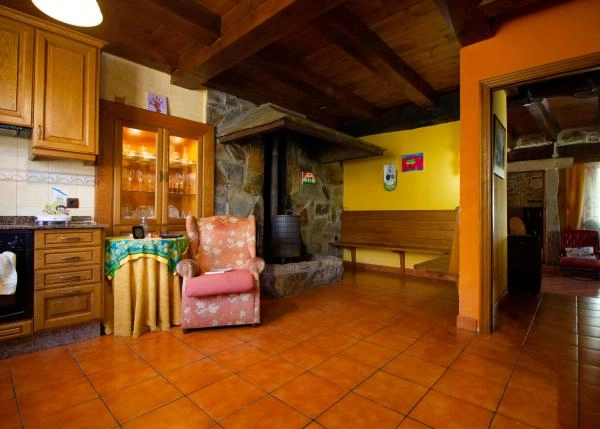 1406-int-10-64b105eeb2279