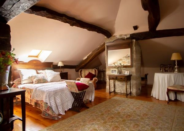 1406-int-44-64b10765d1704