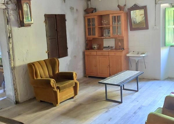 IMG-20211012-141357-salon