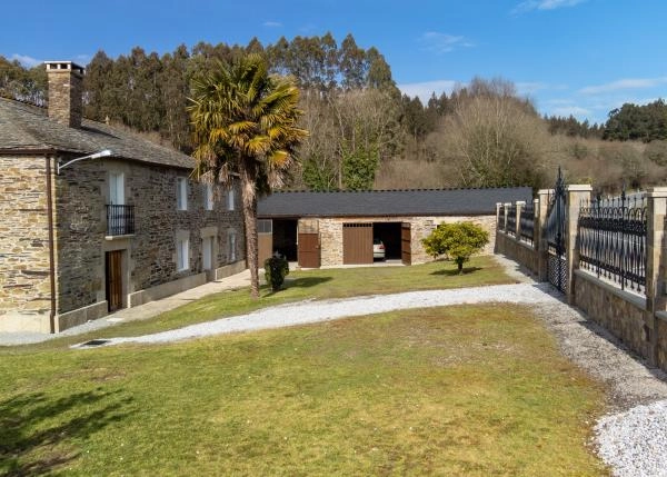 GCH-1450-Caseron-siglo-XVIII-cerca-de-Lugo-exterior-2