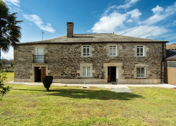 GCH-1450-Caseron-siglo-XVIII-cerca-de-Lugo-exterior