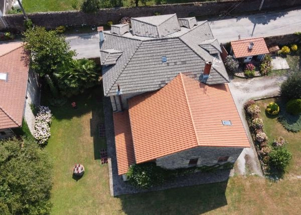 6 vista de casa por dron
