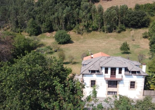 8 vista de casa por dron