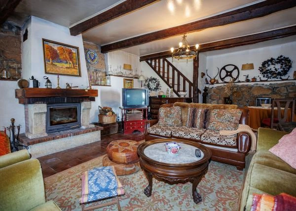 GCH-1465-A-Lama-int-54-64af477ce09a9