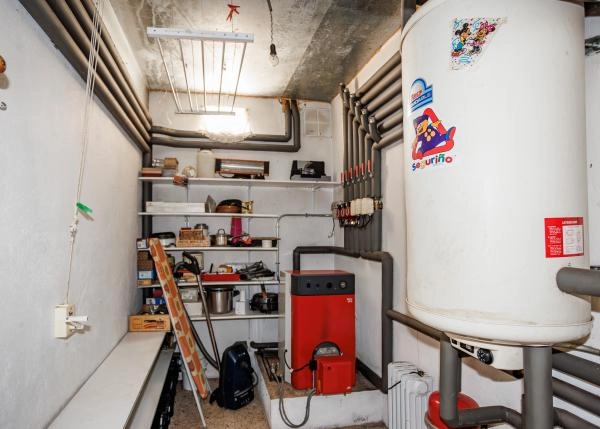 GCH-1490-Melide-Int-PlataBaja-44-caldera