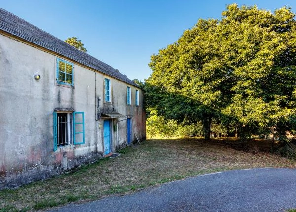 GCH-1530-As-Somozas-Ext-7vista-frente-de-casa