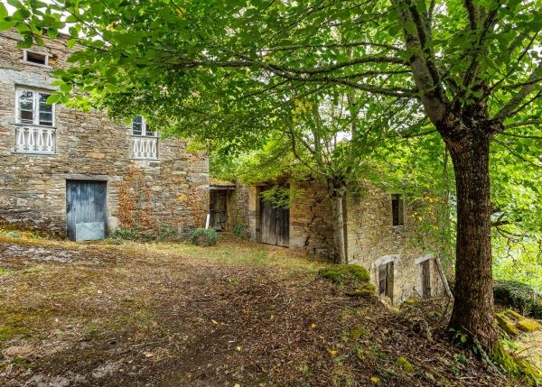 1577 La Muria exterior view desdee pista