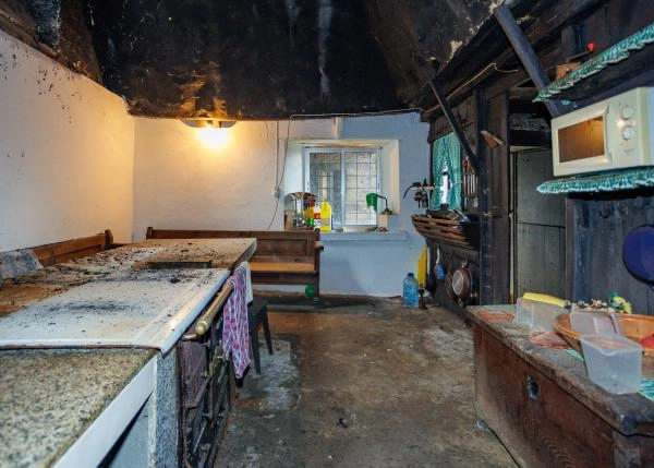 1577 1 La Muria interior cocina