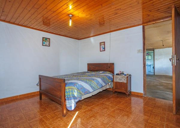 1590 Pontecarreira interiores habitacion   