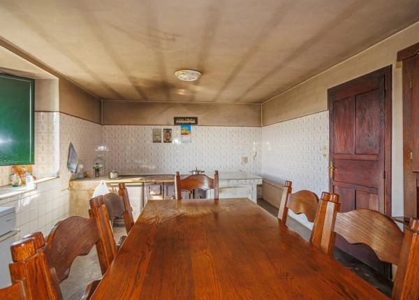 1590 Pontecarreira interiores comedor