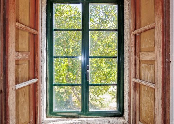 1592 Nodar Friol interiores ventana