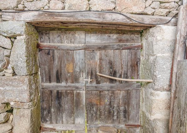 1600 1 Saa Belesar puerta-trasera