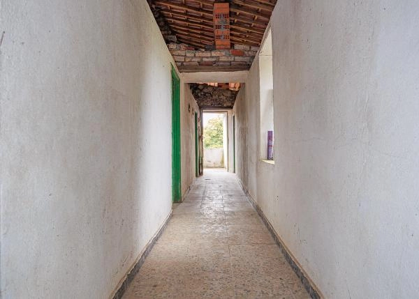 1600 Saa Belesar interior pasillo