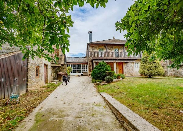 1604 exterior Bocamaosvista desde jardin