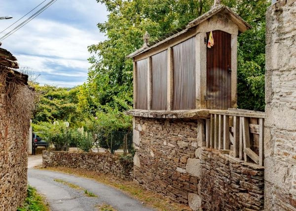 1604 exterior BocamaosHorreo