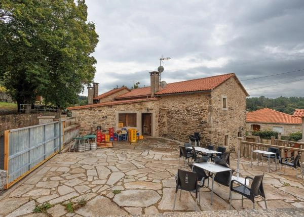  1612 A Golada exteriorvista del patio