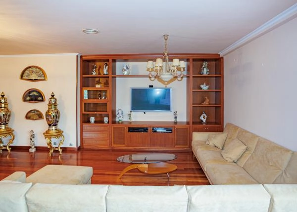 1620 chalet Santiago interior salon