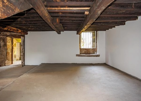 1621 2 Congostro Aranga interior bajo