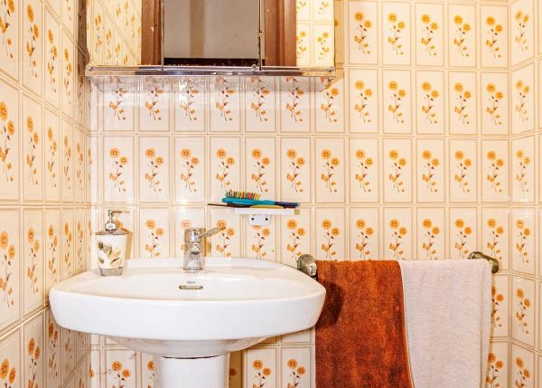 1622 2 A Pontenova interior baño