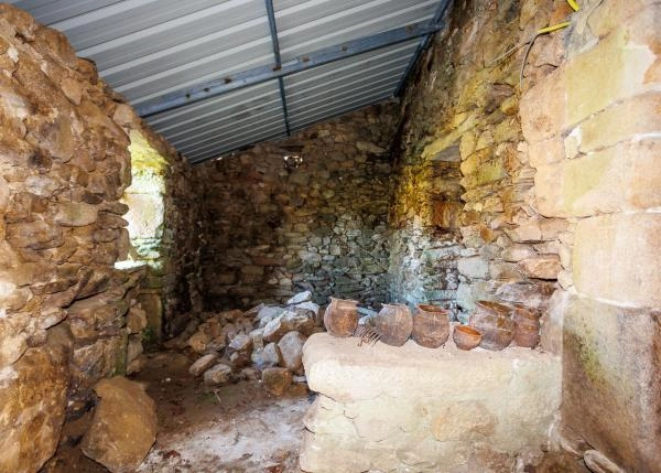 1627 1  pueblo in valle de Ouro interior 