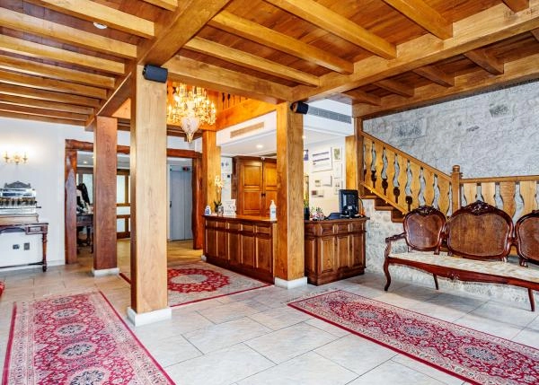 1628 3 Hotel Vila do Val interiores reception