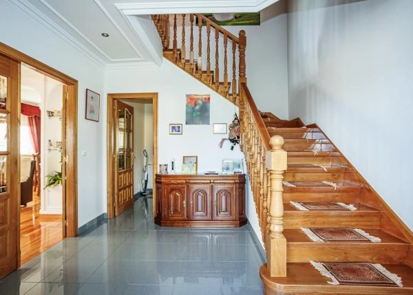 1641 Valadouro interiores escaleras