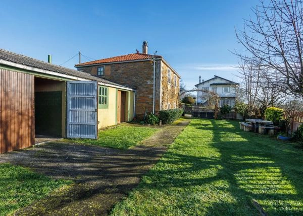 1642 Taboada exteriores vista desde jardin