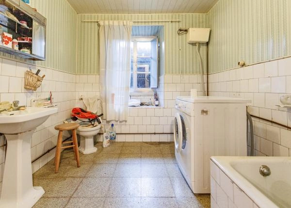 1645 Aranga interiores baño