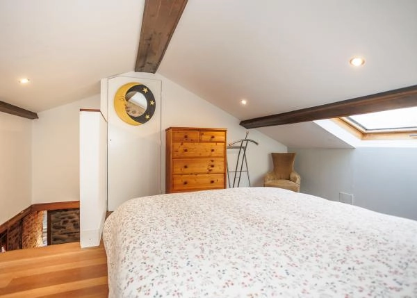 1648 4 San Sadurniño Interior habitacion