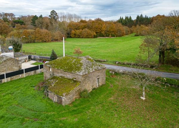 1651 1 Cela vista area