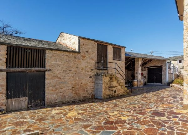 1655 4 Barbadelo Exteriores bar