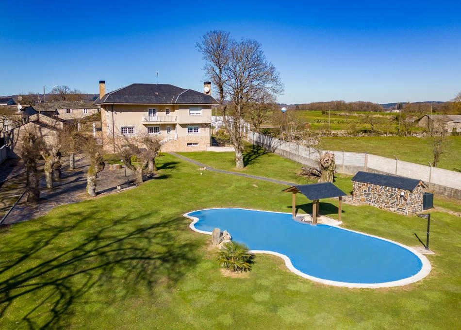  1655 Barbadelo Exteriores piscina calefactada