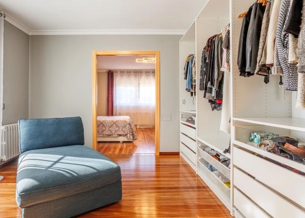 1655 2 Barbadelo Interior vestuario