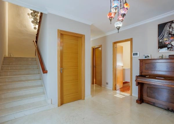 1655 1 Barbadelo interiores escalera