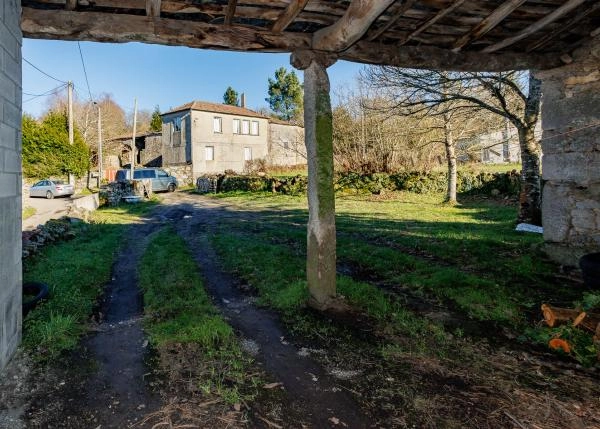 GCH 1657 Monterroso Exterior alpendre