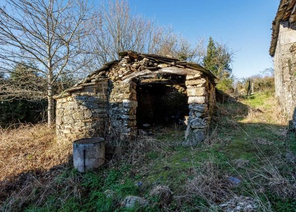 GCH 1657 Monterroso Exterior vista pajae