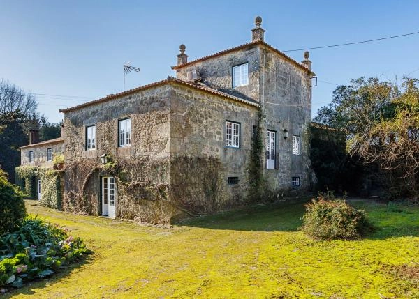 1658 6 Viana do Castelo Exteriores 