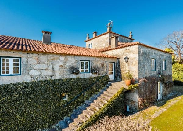 1658 Viana do Castelo escaleras exteriores