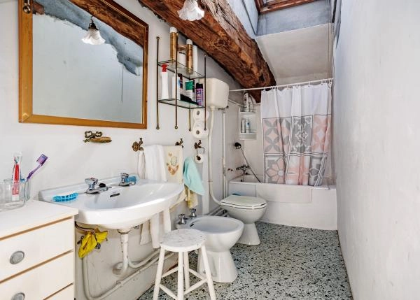 1663 Pazo Pena Corveiras interior baño