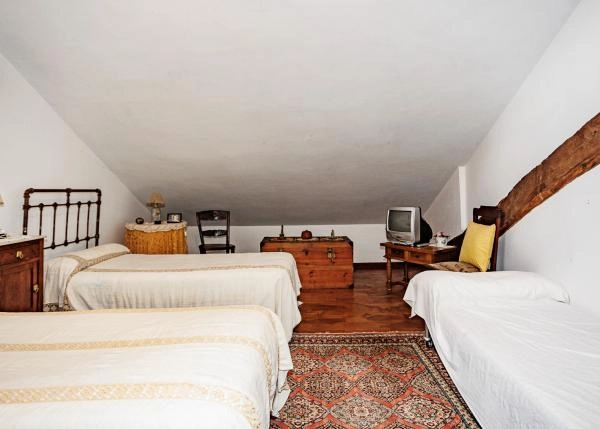 1663 12 Pazo Pena Corveiras interior habitacion