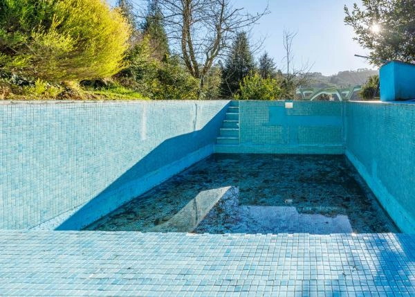  1666 1 Rodeiro Exterior piscina